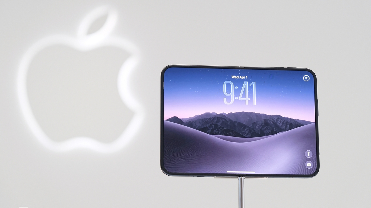 Ý tưởng về iPhone Duo bắt đầu từ 15 năm trước