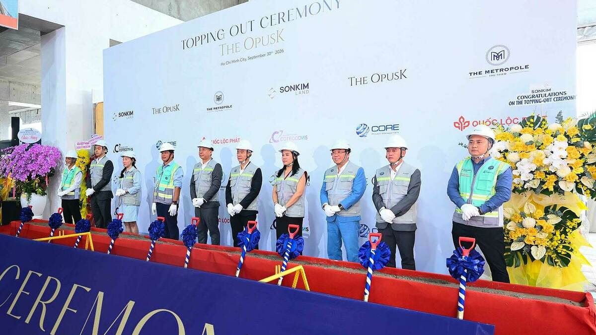 SơnKim Land cất nóc tòa văn phòng cao cấp The OpusK