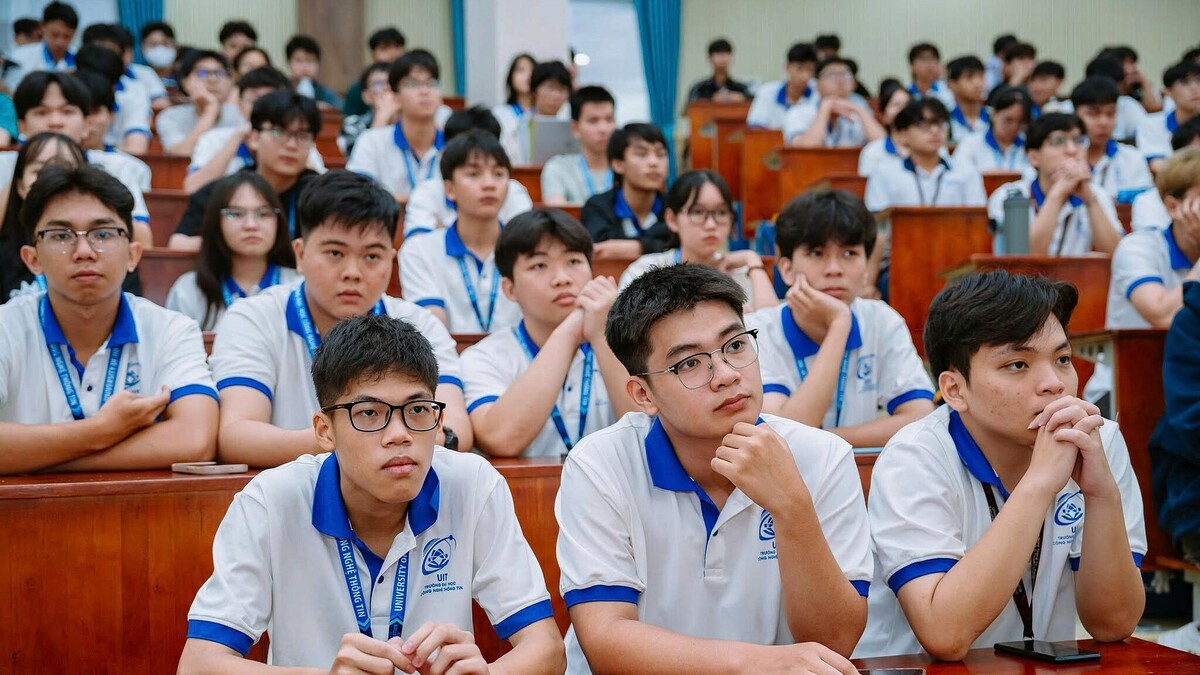 Học bổng STEM lên tới 5,5 triệu/tháng: Cơ hội bứt phá và lời khuyên từ Thầy Cavin 796941527 n 1791011196 2300 1791011490