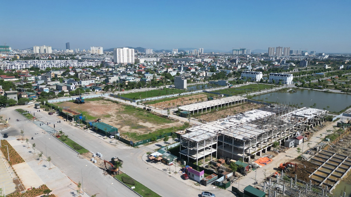 Nhiều chiêu thức giúp doanh nghiệp “bầu” thắng thầu dự án bất động sản