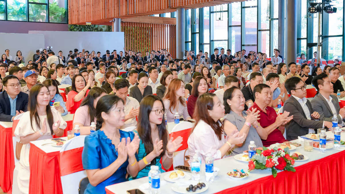 Căn hộ hạng sang Phú Mỹ Hưng Triton Crown mở bán đợt đầu
