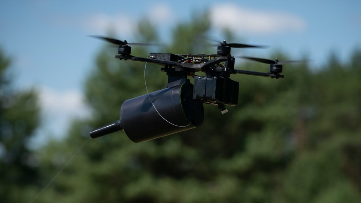 Lính Ukraine chất thuốc nổ 'nhiều không tưởng' cho drone