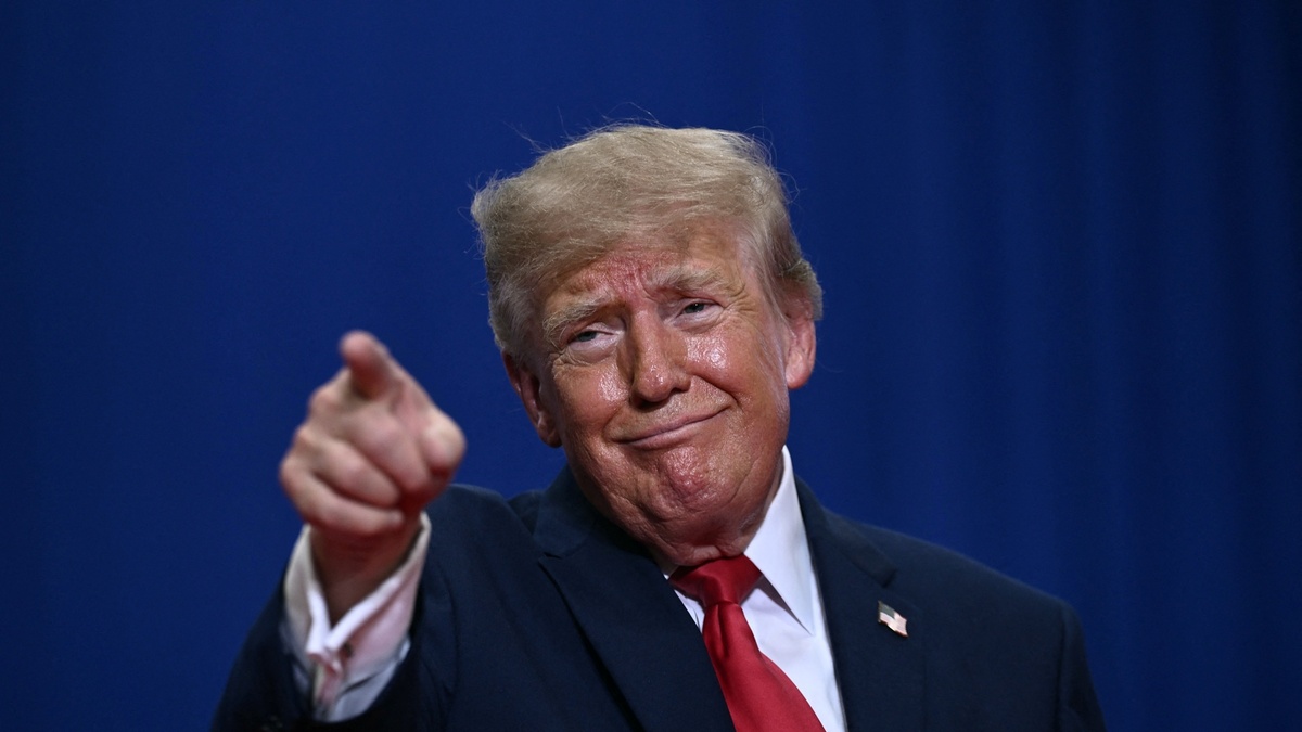 Ông Trump hứa thưởng một triệu USD cho người tố giác gian lận bầu cử