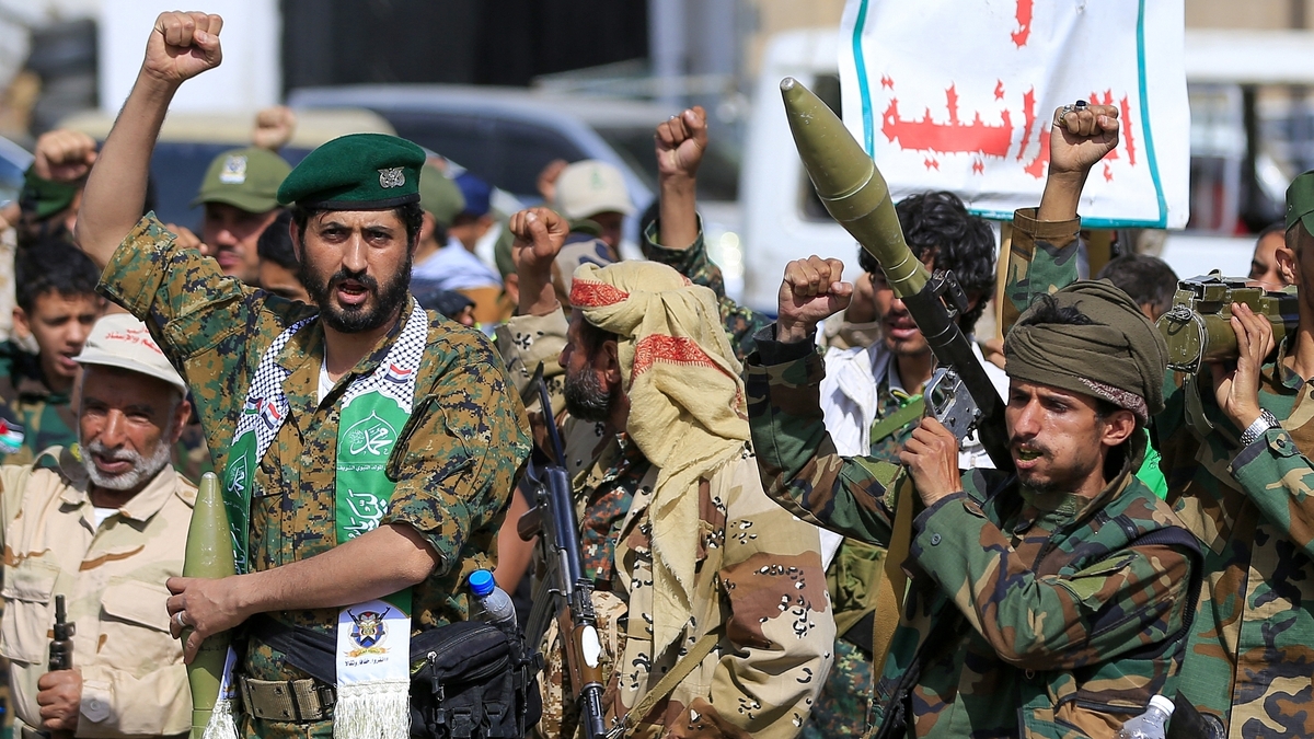 Houthi: Ai Cập đã tuyên chiến với chúng tôi