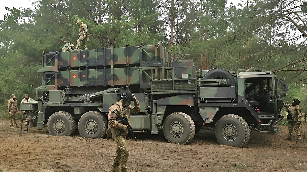Ukraine 'bắn dè sẻn, bỏ chế độ tự động' giữa cơn đói tên lửa Patriot